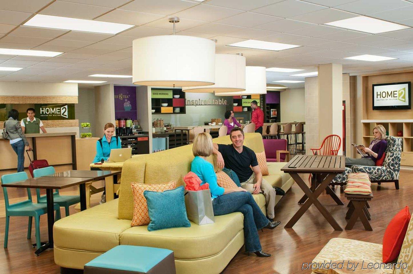 Home2 Suites Charlotte I-77 South Restaurant photo